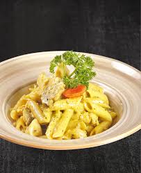 KÖRİ SOSLU PENNE